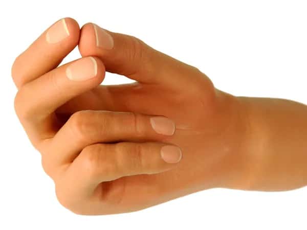 i-Limb — протезная рука покрыта реалистичной кожей с ногтями.