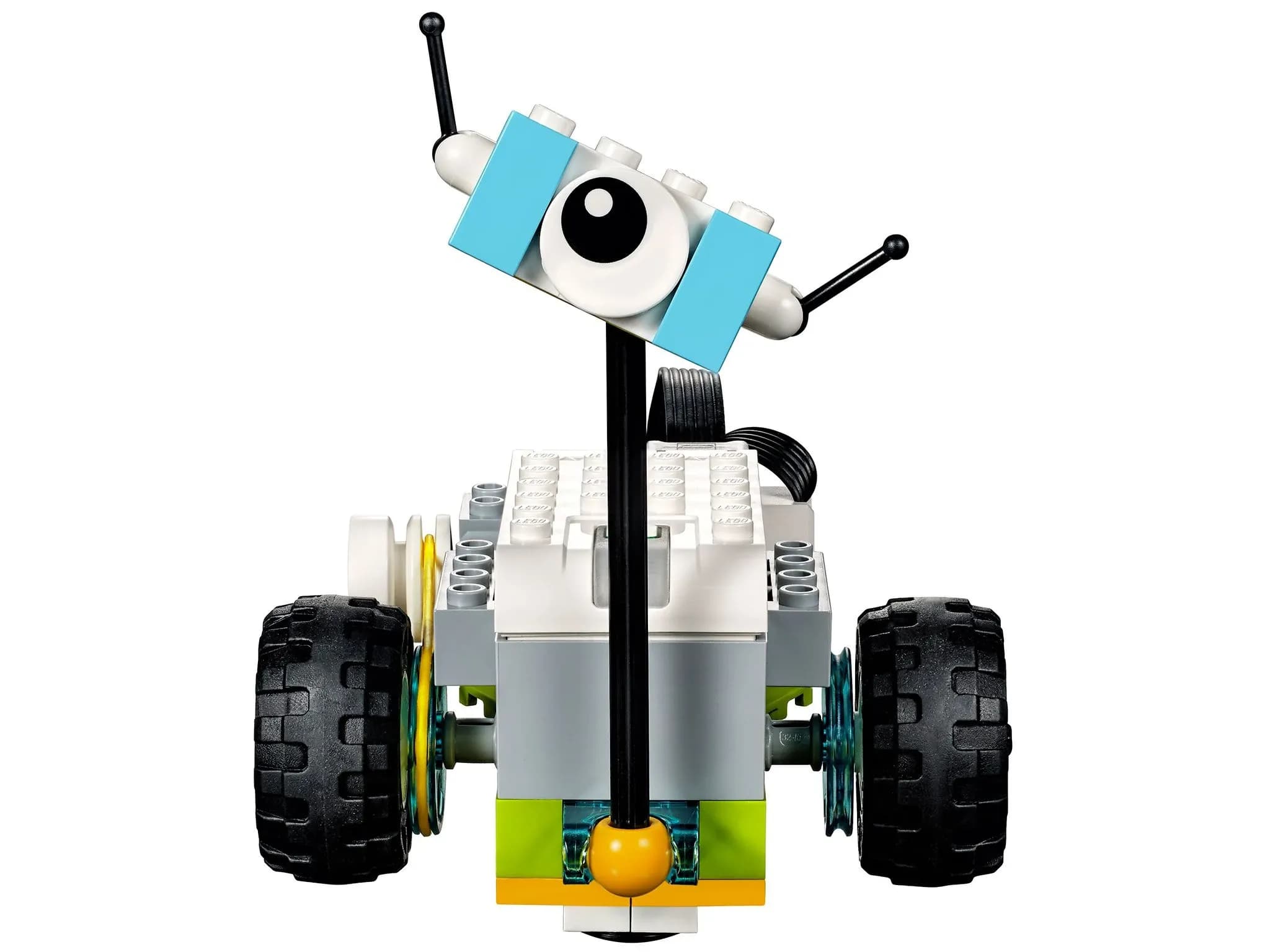 Простой набор деталей Lego складывается в симпатичного двухколёсного робота с единственным глазом на стойке.